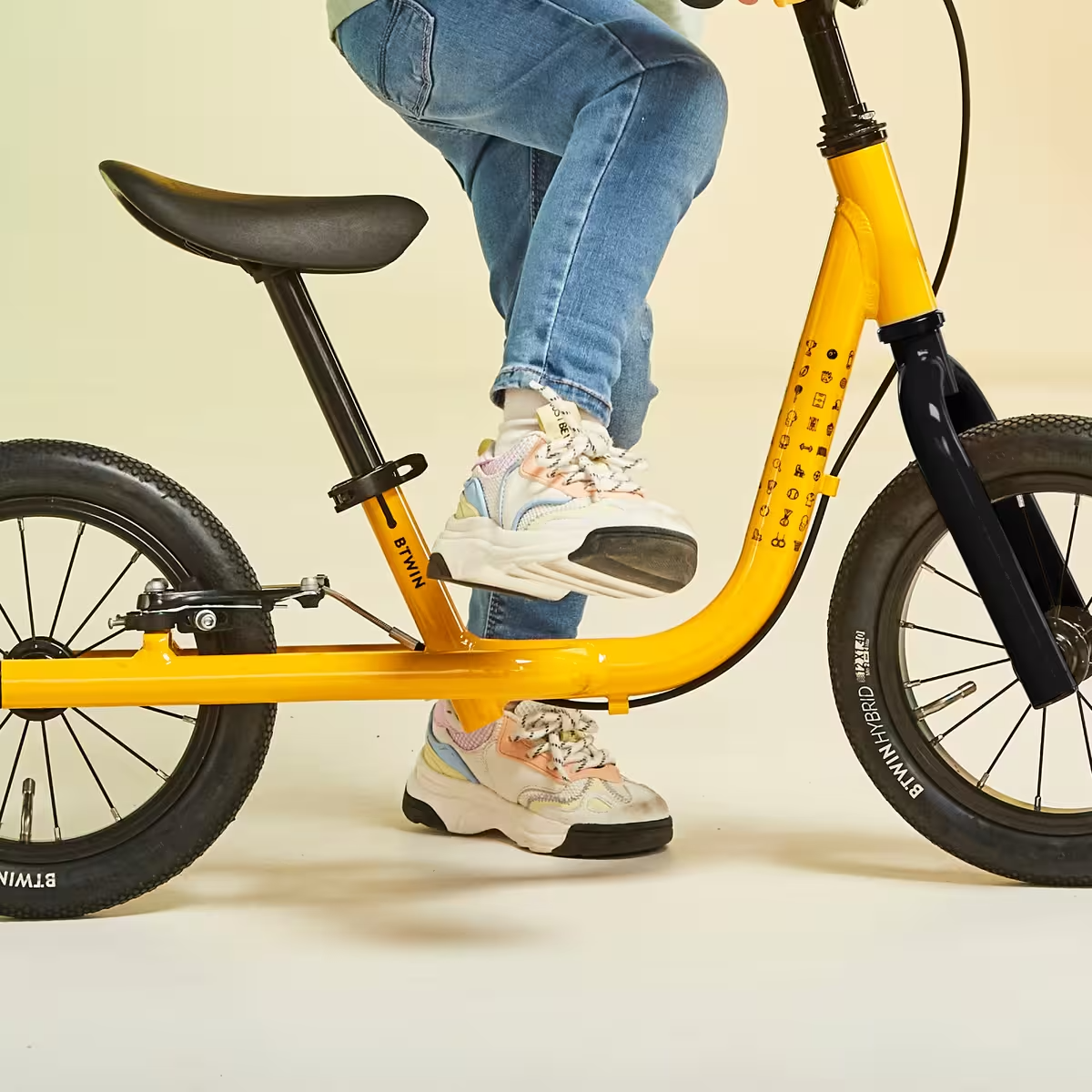 Fotografía de la bici sin pedales Bicicleta sin pedales para niños +2 años - 12 pulgadas - Modelo Runride 900 - Color Amarillo